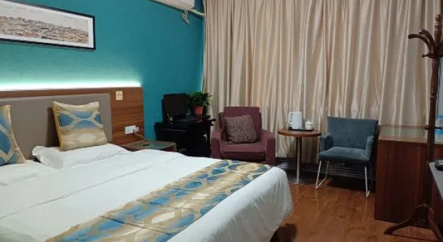 Meixian Qinhai Hotel, Prenota Hotel Baoji Shaanxi