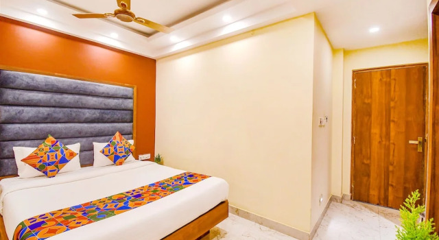 Номер Executive FabHotel Aqua Tulip - Nr Milan Mela