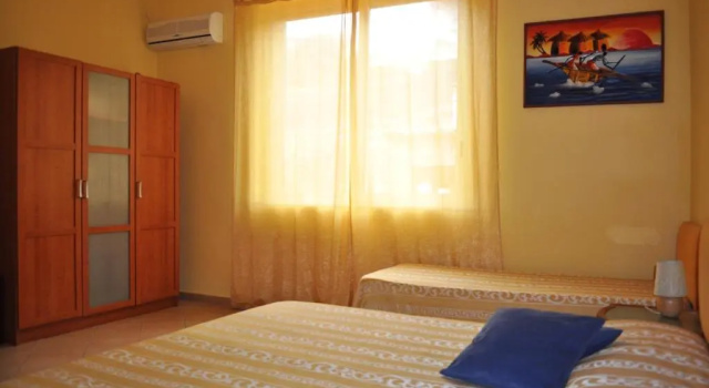 Четырёхместный номер Standard B&B Stella Marina