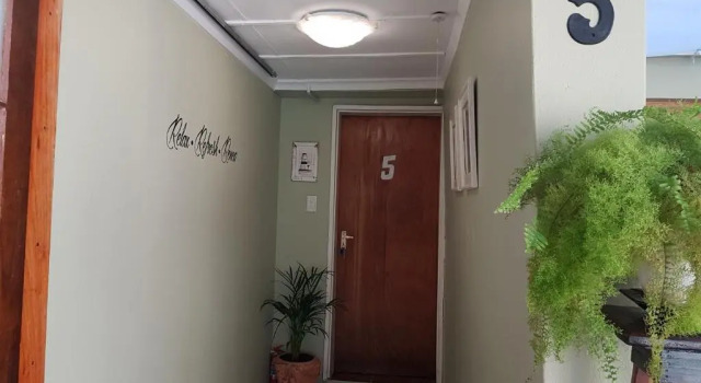 Апартаменты Apartment 7 On Oakleigh