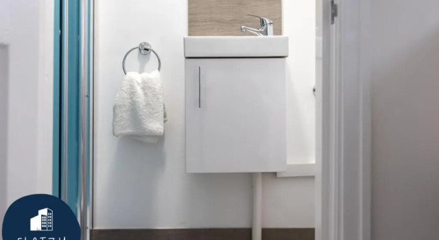Апартаменты Flatzy - Charming Garden Annexe in Aigburth with Kitchenette