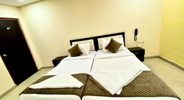 Номер Deluxe Hotel MN Grand Shamshabad Airport Zone Hyderabad