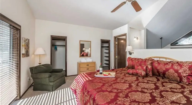 Gray Wolf Lodge - Four Bedroom Cabin with Hot Tub, Varaa Hotelli Ruidoso New Mexico