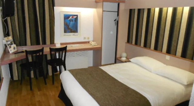 Hôtel Eclipse, Book Hotel  