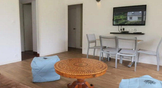 Appartement VUE SUR MER avec terrasse, plage de Trestraou à PERROS-GUIREC - Ref 861, Rezerwuj Apartament Perros-Guirec 