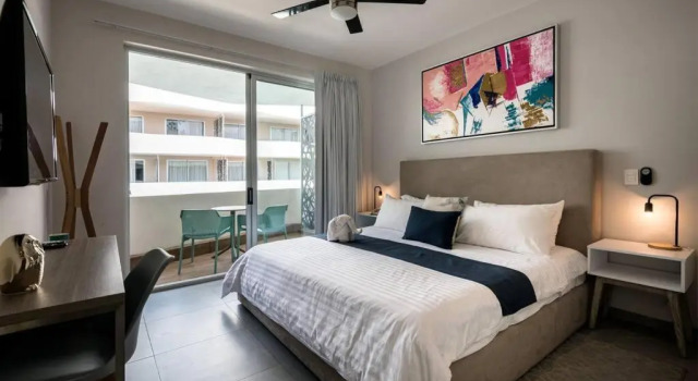 Апартаменты G312N Paty Luxury Resident, walking to the beach & 5thAv