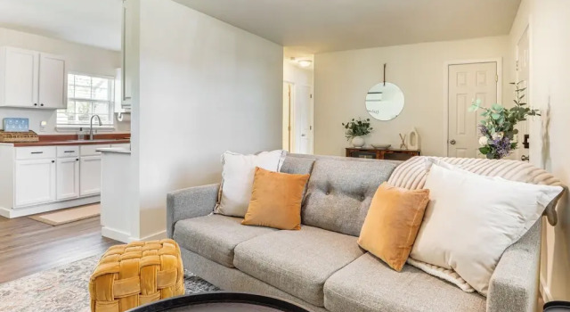 4 Mi to Dtwn: Dog-friendly Fayetteville Home, Varaa Lomakoti Fayetteville 