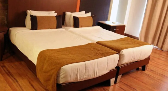 Oxford Suites & Rooms, Забронировать Отель Отели штата Махараштры 3 звезды, 3*