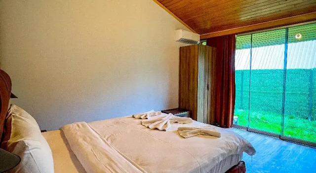 Люкс с 2 комнатами с балконом Boğaz Sapanca Resort