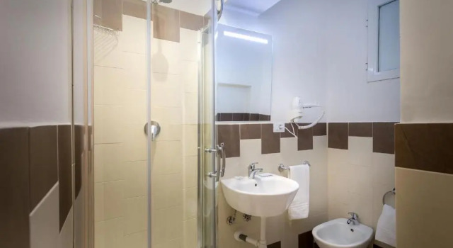 Четырёхместный номер Standard Stella Della Casa Florence