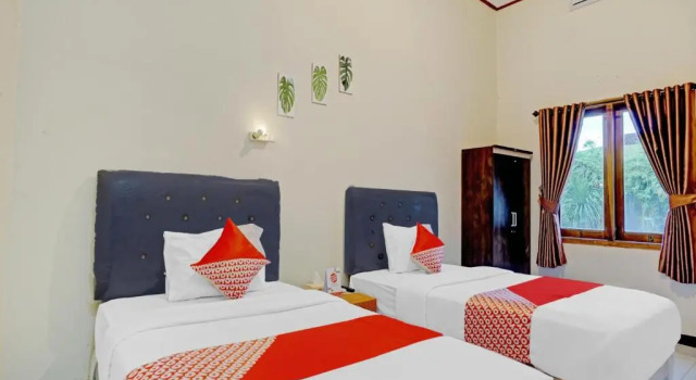 Двухместный номер Deluxe RedDoorz Syariah at Sakinah Family Tulungagung