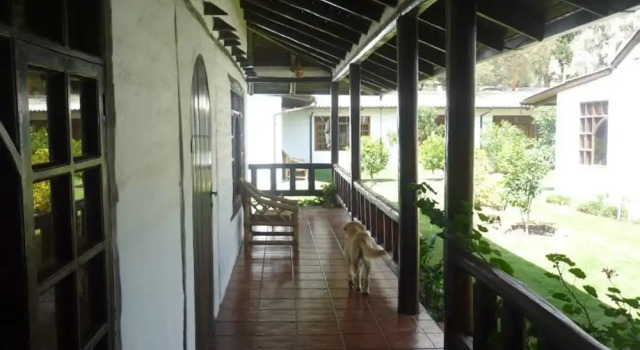 Апартаменты Comfort The Bridge to Ecuador