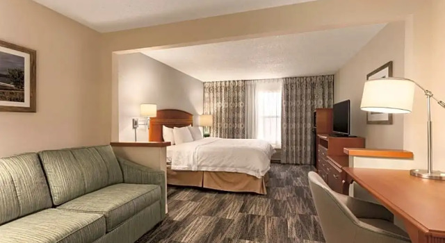 Номер Premium Hampton Inn Denver - Northwest Westminster