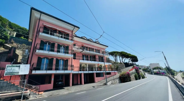 Suite Luxury Le Palme 4 - Sanremo fronte mare