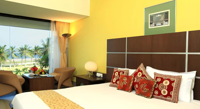 The Ashok Beach Resort, Забронировать Курортный отель Отели штата Тамилнада с бассейном, Бассейн