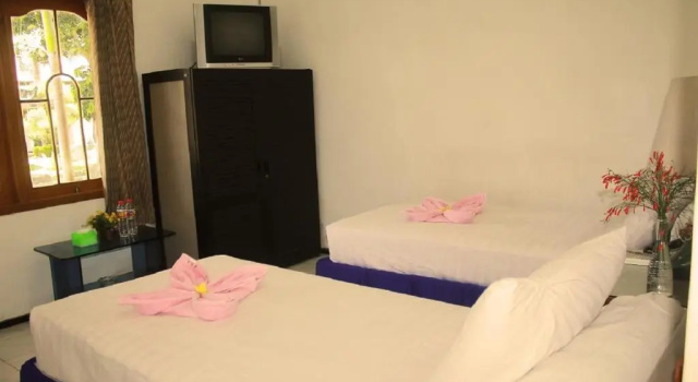Deluxe Twin room Berlian Abadi Hotel by Sinergi