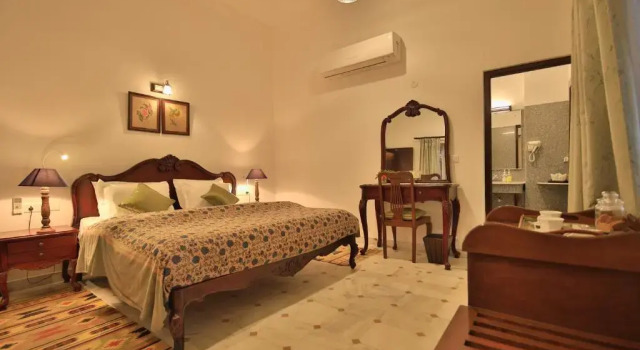 Roop Niwas Kothi, Near Mandawa, Забронировать Отель Отели штата Раджастхана с парковкой, Парковка