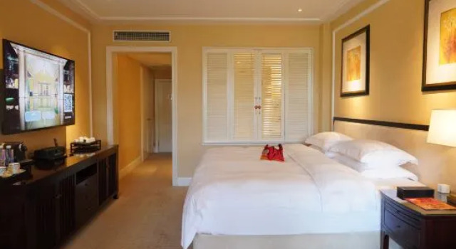 Номер Deluxe Hangzhou Rose Garden Resort & Spa
