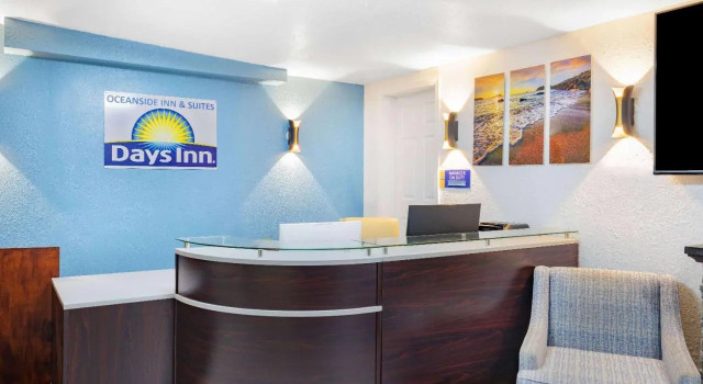 Oceanside Inn & Suites, a Days Inn by Wyndham