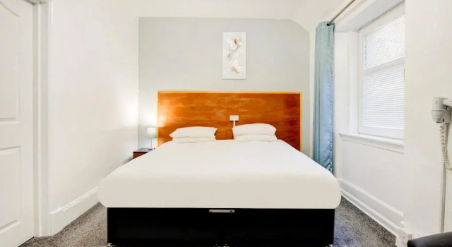 Двухместный номер Standard OYO Eastbank Hotel