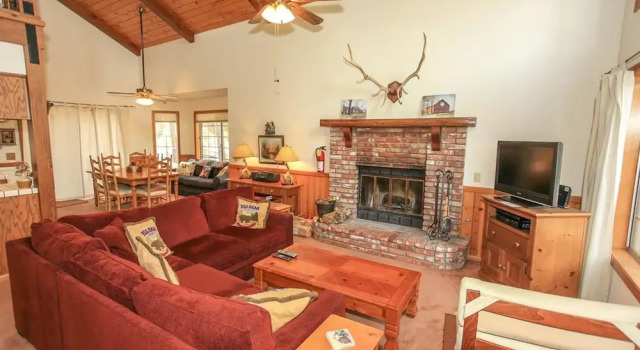 1682 - Oak Inn, Rezerwuj Hotel Big Bear Lake Stany Zjednoczone