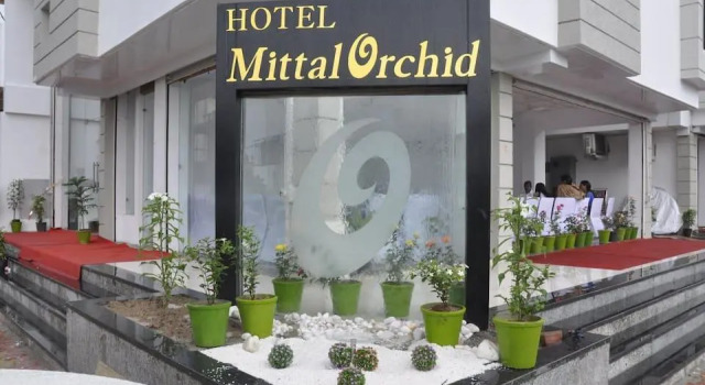 Hotel Mittal Orchid, Забронировать Отель Отели штата Раджастхана с парковкой, Парковка