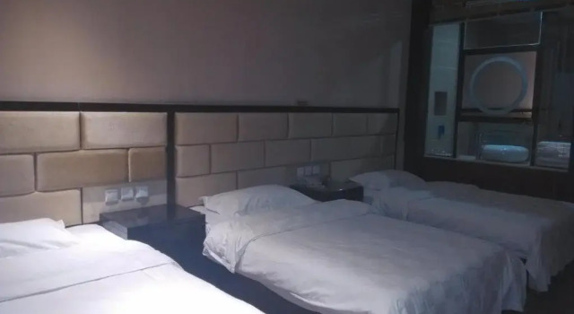 Xingrui Chain Hotel（Xuchang Liancheng Avenue）, Rezervovat Hotel Xuchang Henan