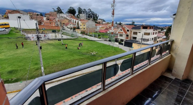 Апартаменты Deluxe Departamento en Cuenca, 3 Habitaciones y parqueo gratis