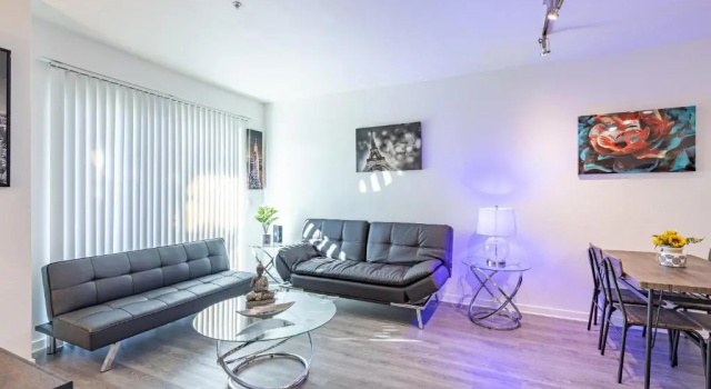 Апартаменты с 2 комнатами Heaven On Hollywood Boulevard Furnished Apartments