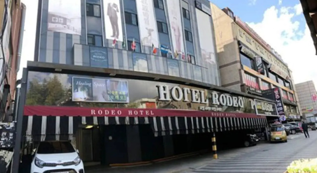 Rodeo Hotel, Забронировать Отель Аньян Кёнгидо, рядом с Колледж при Университете Тэлим