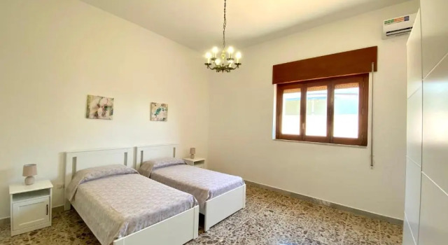 La Casa di Nina, Rezerwuj Hotel Surano Salento