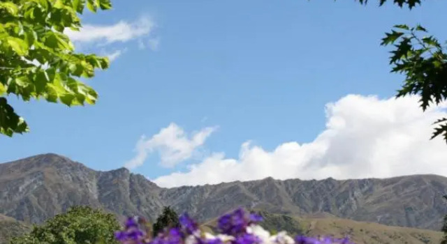 Tranquil Tipperary - Arrowtown Holiday Home, Забронировать Отель Арроутаун 