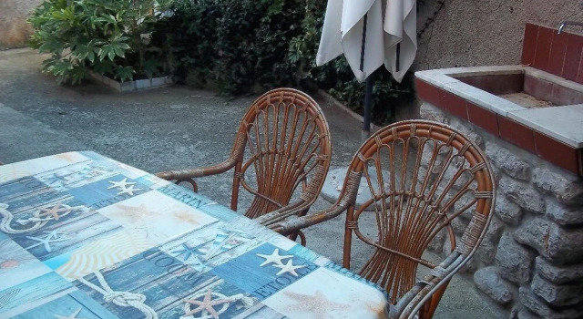 Anita - Apartment Danica, Prenota Appartamento Hotel a Isole Quarnerine con parcheggio, Parcheggio