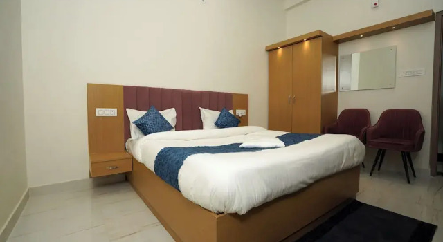 Hotel Royal Heritage, Varaa Hotelli Nilmatha Uttar Pradesh