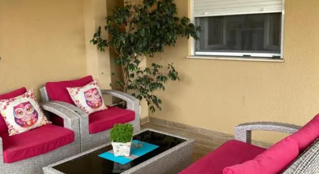 Апартаменты c 1 комнатой с красивым видом из окна Apartments Boss