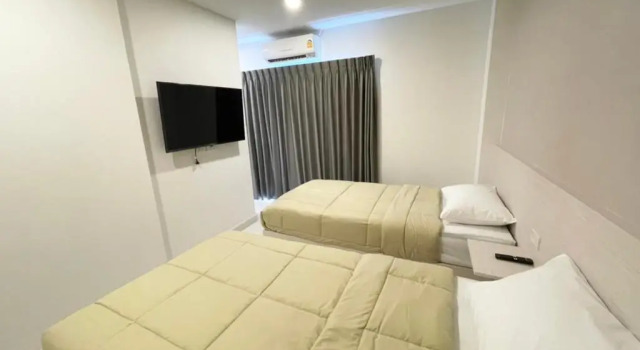 Двухместный номер Deluxe с балконом Mangkon Hostel