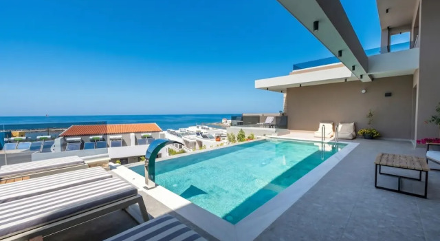 Вилла Seafront villas I "Free" Heated pools & 100m to Sea