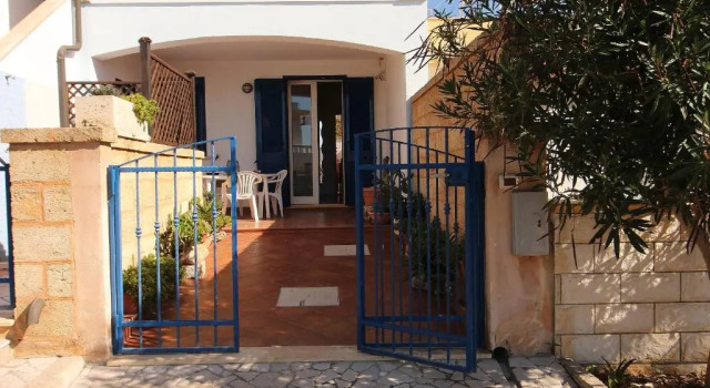 RosaMarina - Casetta a 200 mt dal mare, Rezervasyon Otel Torre Pali otoparklı oteller, Otopark