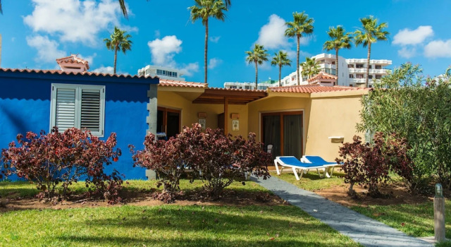 Люкс Отель HL Miraflor Suites