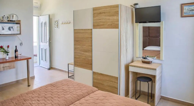 Апартаменты с видом на море Haraki De Sol Beach Apartments