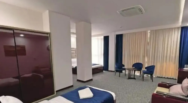 Sam hotel Tbilisi, Varaa Hotelli Tbilisi Tbilisi Region