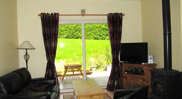 Mangerton Mountain Chalets, Book Chalet Hotels in Kerry with Parking, Parking