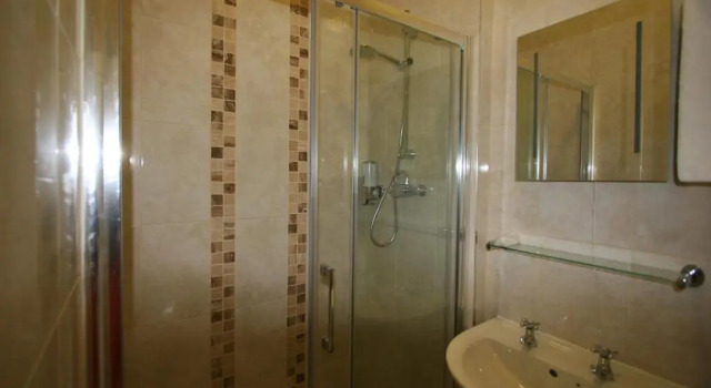 Номер Standard Grange Moor Hotel