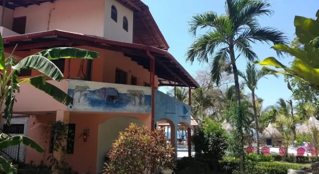 Четырёхместный номер Standard с видом на сад Hotel Brisas del Pacifico