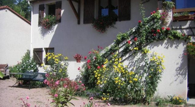 Villa Agapenthe, Забронировать Вилла Клюни Cote du Maconnais-Beaujolais, рядом с École Nationale Supérieure d'Arts et Métiers