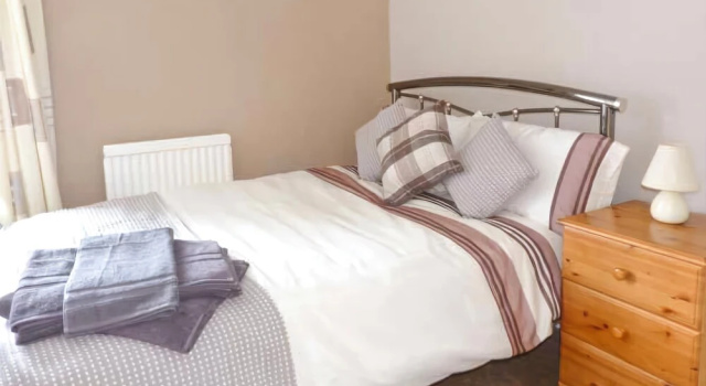 Town Beck Cottage, Забронировать Дом для отпуска Улверстон Western Lake District, рядом с Центр медитаций Manjushri Kadampa