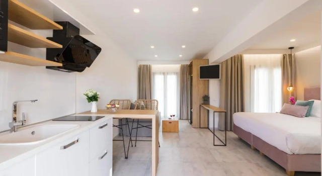 Люкс Superior V Luxury Suites