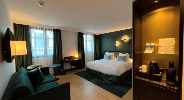 Четырёхместный номер Deluxe Best Western Plus Crystal, Hotel,Bar & Spa