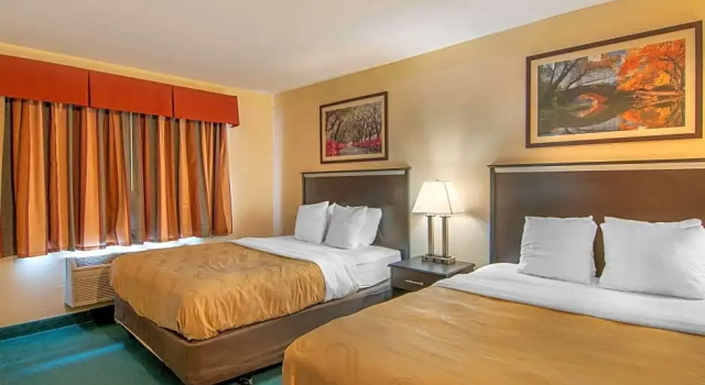 Kuuden hengen Sviitti Quality Inn Bend