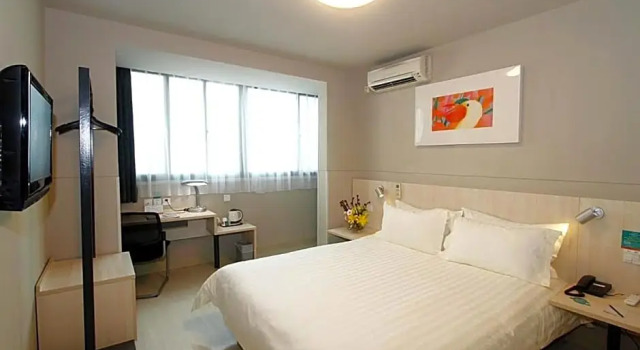 Двухместный номер Business Jinjiang Inn Wuhan Jiangtan Buxing St